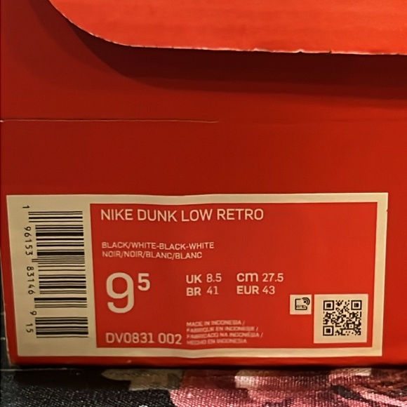 DS 2023 NIKE DUNK LOW RETRO BLACK PANDA 2.0 SIZE MENS 9 OR 9.5 NIB - Picture 12 of 12